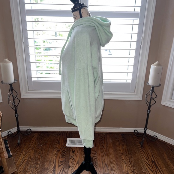 EUC SOFT SERVE Cloud Cotton Hoodie, Green Mint - Medium - Picture 6 of 8